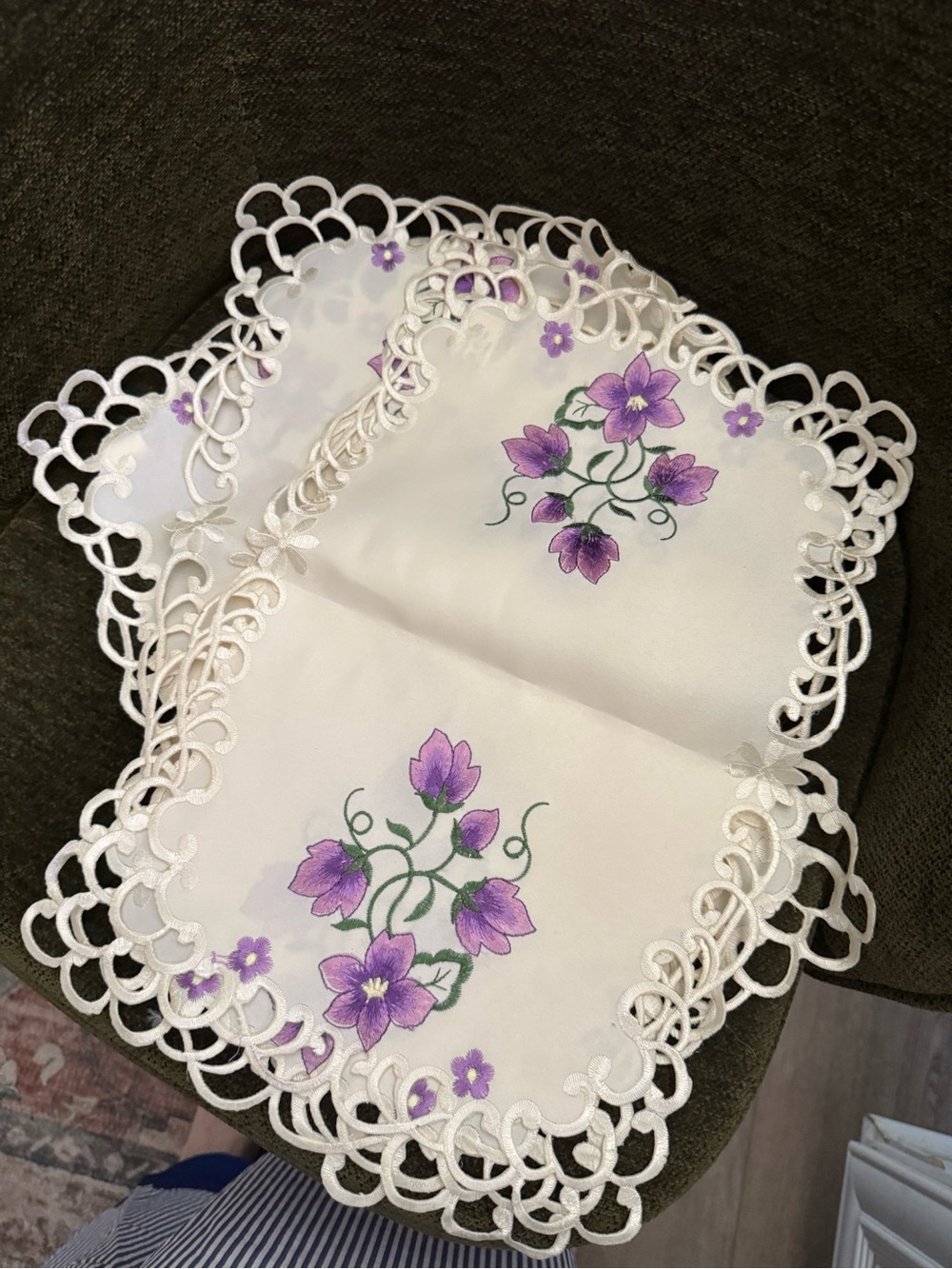 Set of 4 Embroidered Floral Placemats Purple Flowers White Cutwork Lace